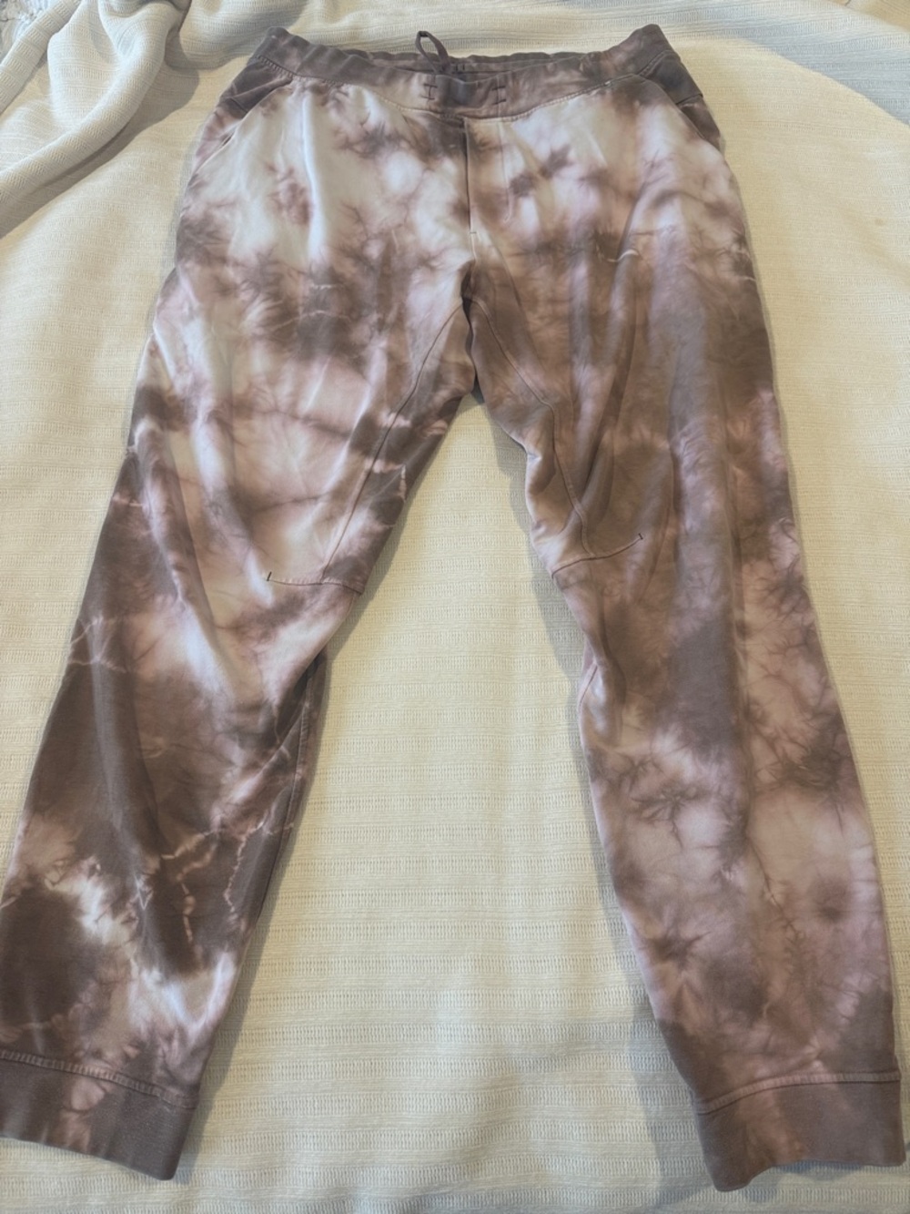 Lululemon tie dye jogger sweat
